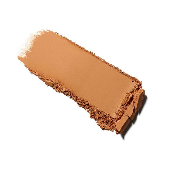BASE REFNC  STUDIO FIX POWDER 